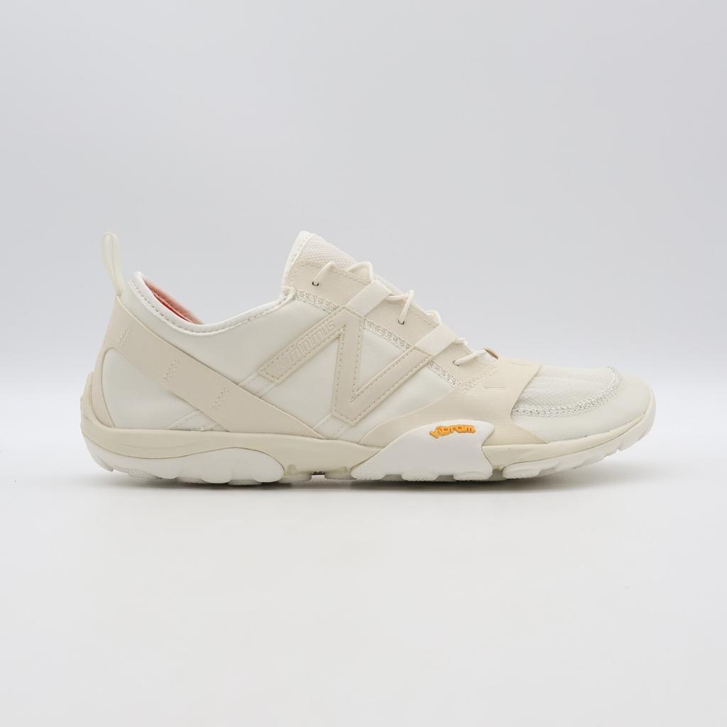 MT10OIM ISSEY MIYAKE New Balance MT10O White (Men's)