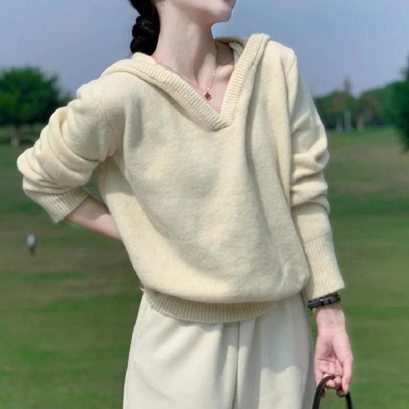 Hooded Solid Color Soft Knitted Sweater for Women In Autumn/Winter