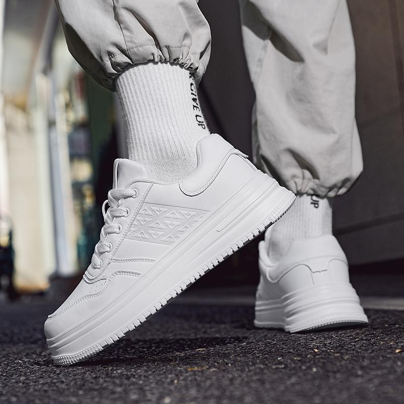 Weiße lässige Herren-Board-Schuhe mit dicker Sohle Bequemer täglicher vielseitiger Stil und Freizeit Party Jugend Sport Qualitätsschuhe
