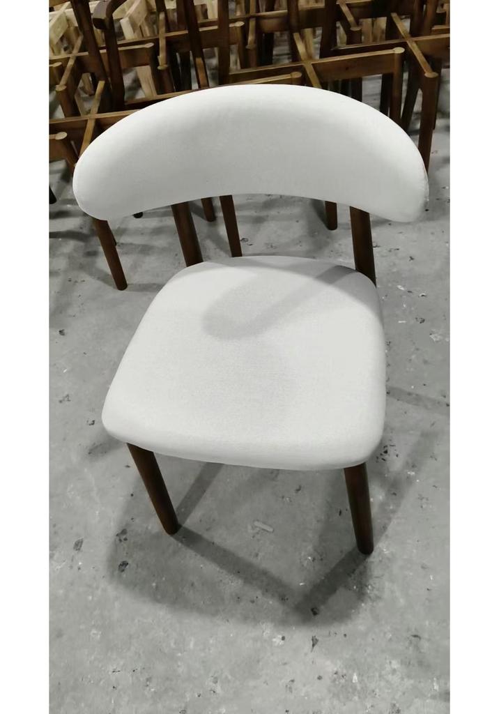 Italian Solid Wood Dining Chair with Backrest for Home, Dining Room, or Restaurant Use