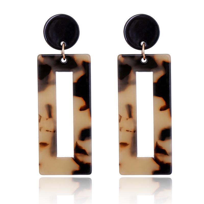 Japanese and Korean Minimalist Brand Leopard Print Earrings Made of Acrylic Sheet and Geometric Resin Earrings