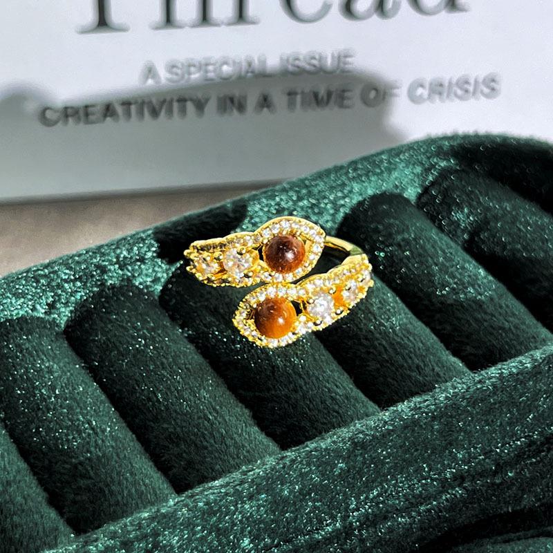2026 Fashion Temperament Maillard Vintage Tiger s Eye Open Ring Women s Irregular Geometric Light Luxury Personality Ring Resizable