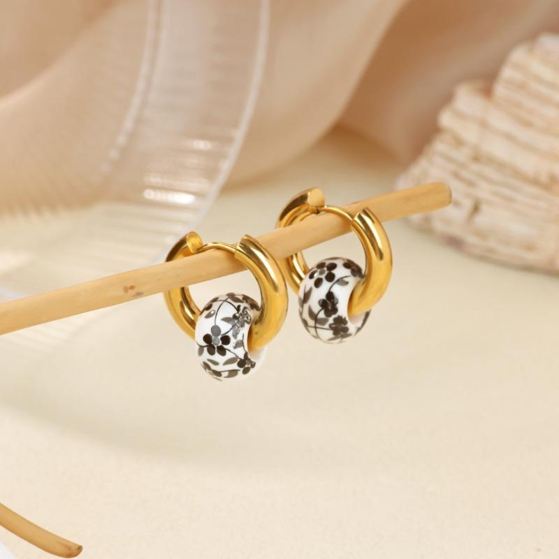 Chinese Blue and White Porcelain Ceramic Series Earrings Women's Trend Classic Temperament Versatile Round Beads Love Earrings New