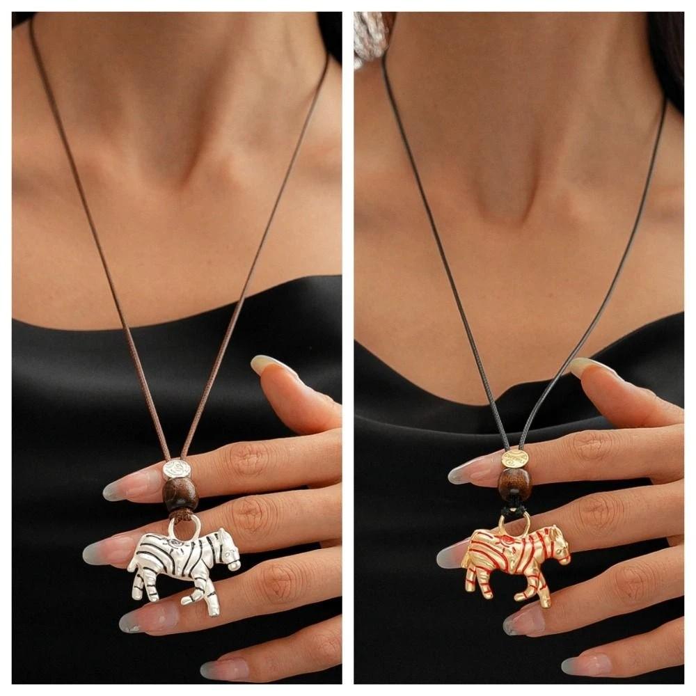 Cartoon Choker Zinc Zinc Alloy Horse Pendant Necklace Horse Year Ethnic Style Sweater Chain Birthday Gift