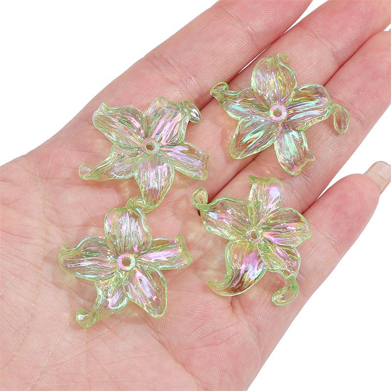 

Colorful Five-Petal Acrylic Flower Beads for DIY Hairpin and Apparel Accessories 30x30mm, Hole 1mm, 4 pieces/bag зелений