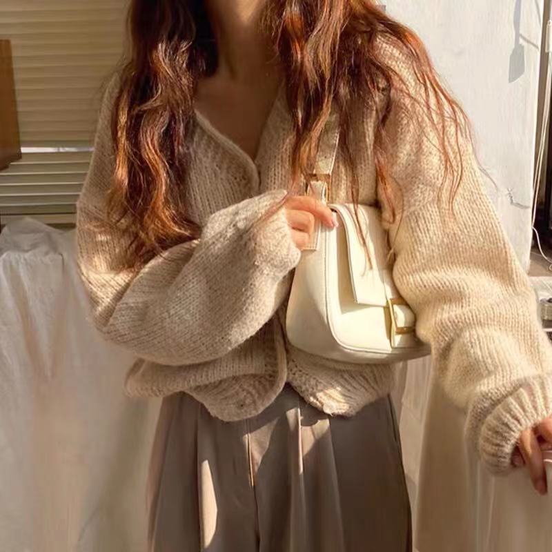 Autumn Winter New V-neck Cardigan Sweater Long Sleeved Women Casual Fashion Short Coats Solid Color Elegant Single-breasted Knitwear Jackets
