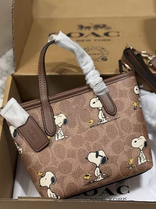 Cocijia New City15 Classic Mini Tote Bag: Fashionable, Trendy Crossbody and Handheld Women's Commuter Bag