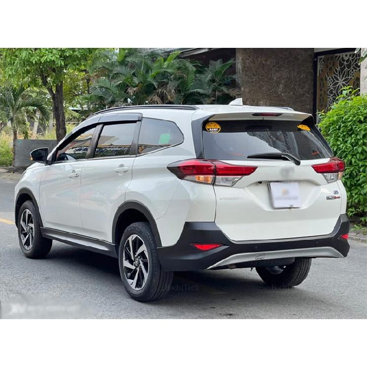 Functions LED Reflector Lamp Rear Fog Lamp Bumper Brake Light Lamp For Toyota Rush 2018 1 Pair LED Bumper Brake Light