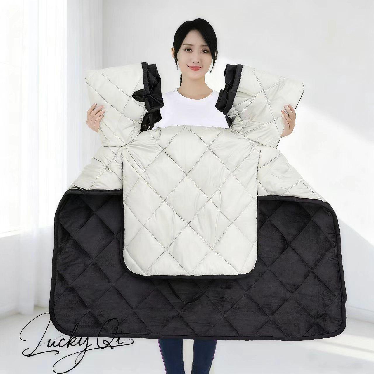 

Универсальная плюшевая накидка из овчины на лобовое стекло для электромобилей и мотоциклов - Утолщенная, Теплая, Водонепроницаемая, Зимняя защита Standard Width - One-piece