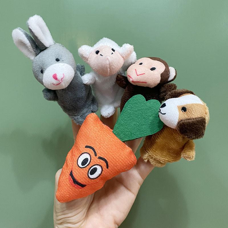 Kleiner Hase zieht Radieschen Plüschtier Fingerpuppe Party Interaktion Sammlung