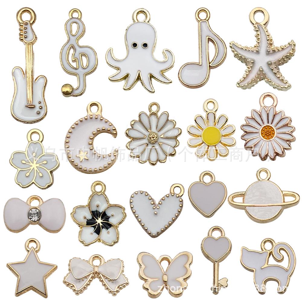 400-Piece Mixed Alloy Accessory Set for DIY Bracelets, Necklaces, Earrings, Keychains, and Charms
