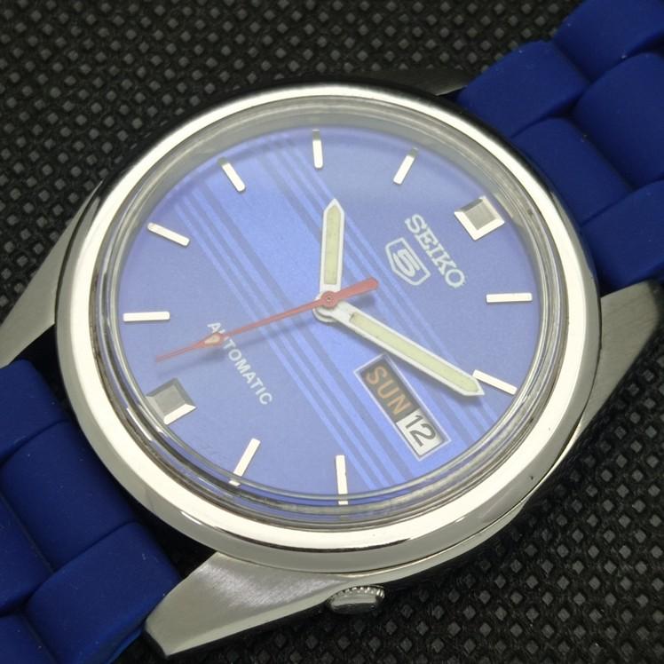 BRUKT VINTAGE SEIKO 5 AUTOMATISK JAPAN HERRE D/D BLÅ SKIVE KLOKKE 621a-a413406-2 SKU621a-a413406