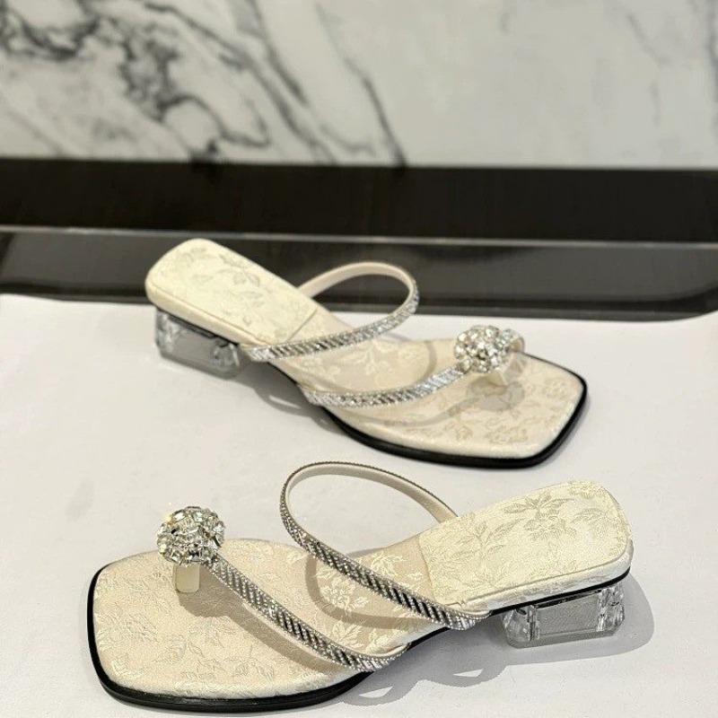 Fashion Low Heel Sandals Summer New Square Head Shallow Mouth Open Toe Crystal Set Foot Anti-slip Wear-resistant Slippers
