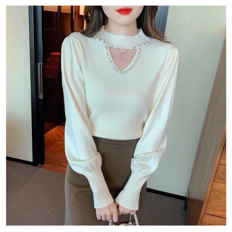 Autumn and Winter Women's Knitwear Bottoming Shirt Design Sense of Beading Hanging Neck Half-high Neck Blouse Inner Long-sleeved Tops