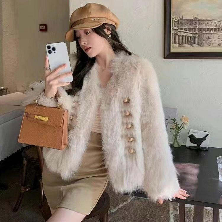 Celebrity imitation fox fur women's winter new short light fur coat