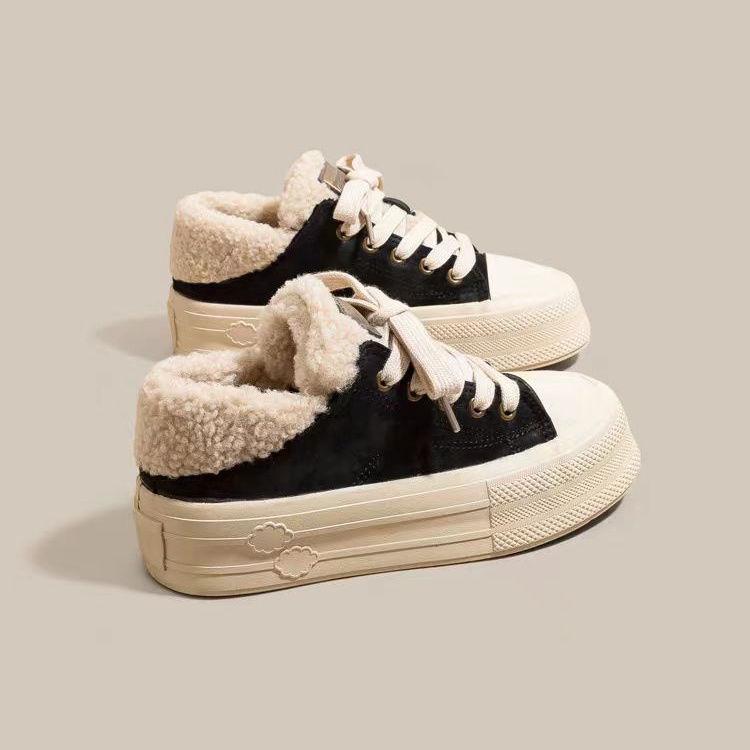 

2025 зима нишевый теплый дизайн два способа носки доска обувь женская бархатная повседневная модная спортивная белая обувь две хлопковые туфли женские 35