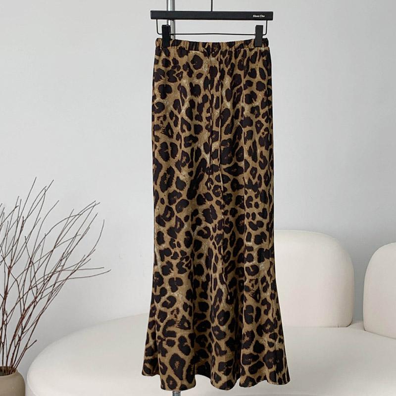 Skirt Women Summer Casual Versatile Leopard  Elastic Half Skirt Loose Comfortable Oversize Stretchy Bustier Skirt