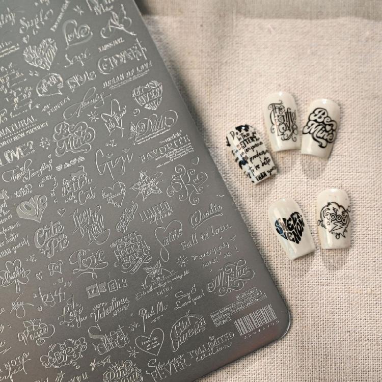 Multifunctional Stainless Steel Nails Plate Heart Themed Manicure Stamping Plate Perfect for Home and Salon Manicure Use