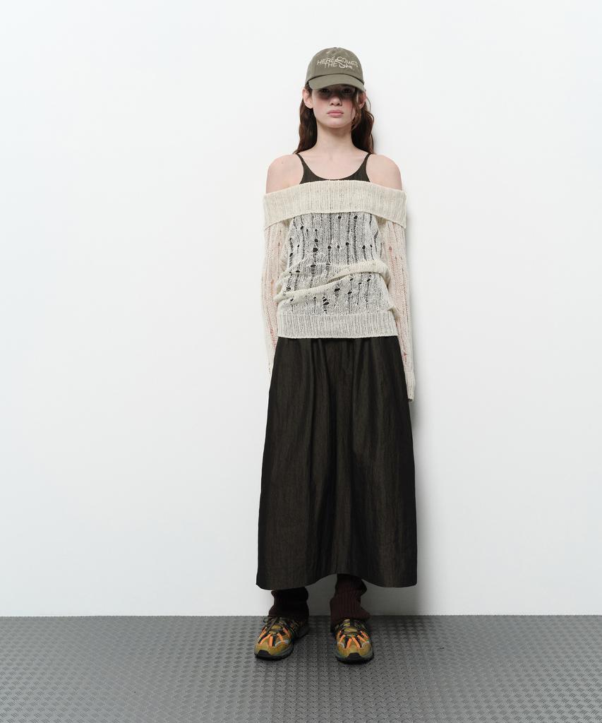 Daiaegeuneol Off Shoulder Damage Knit (Ivory)