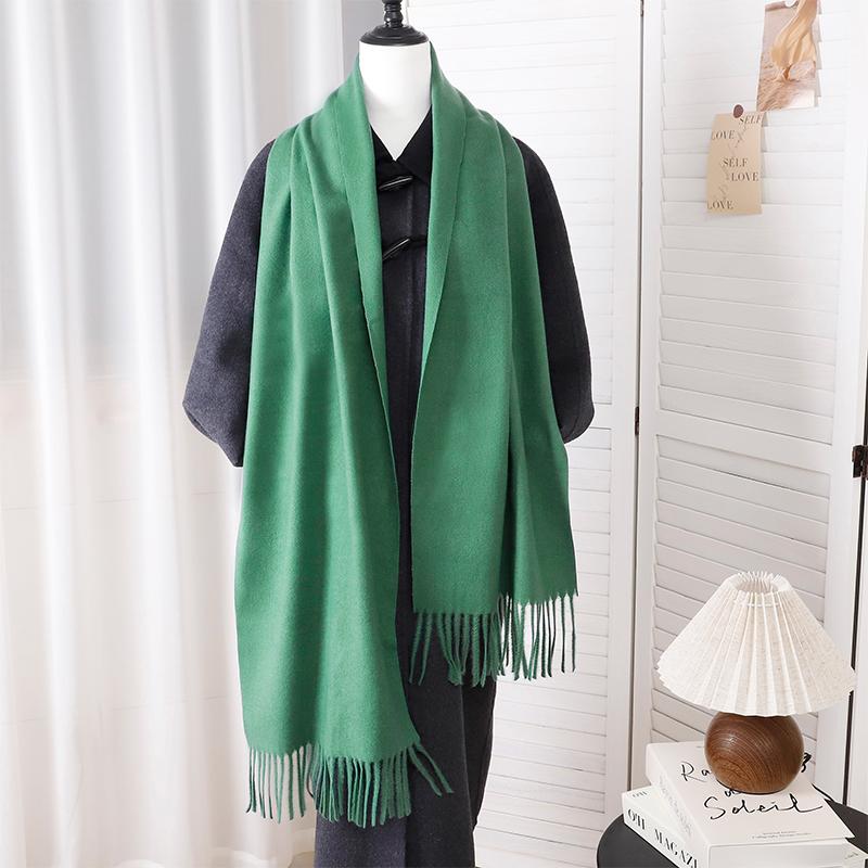 New Designer Luxury Women Warm Scarf Winter Cashmere Shawls Thick Solid Neckerchief Hijab Wraps Tassls Pashmina Foulard