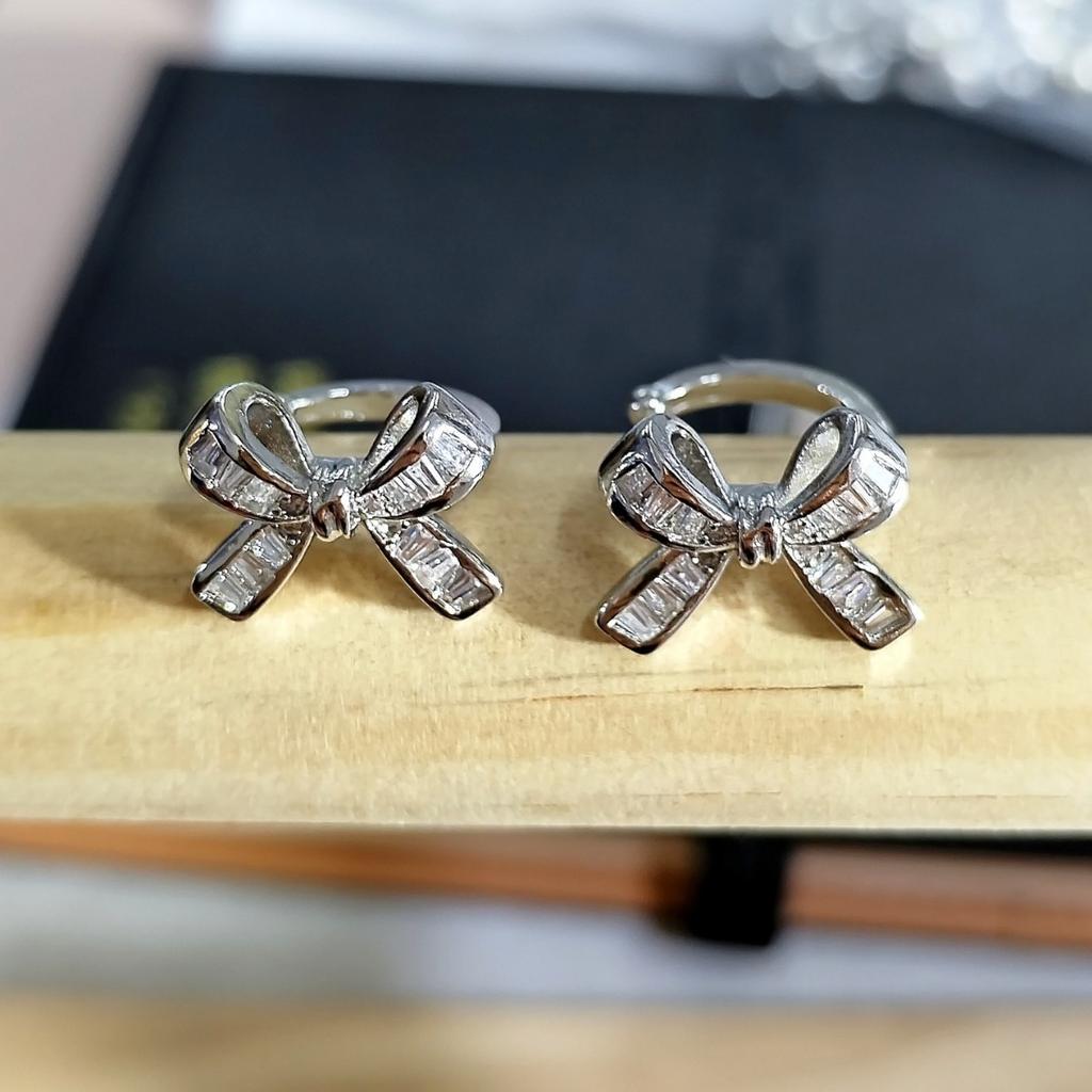 New Flash Diamond Bow Ear Bone Clip Without Ear Hole Light Luxury High-end Niche Earrings Women