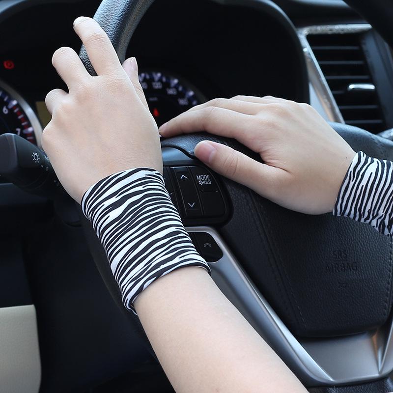 

Унисекс Набор Нарукавников из Ледяного Шелка - Тонкий, Высокоэластичный, Влагоотводящий, Защита от Солнца, Маскировка Татуировок для Спорта One Size