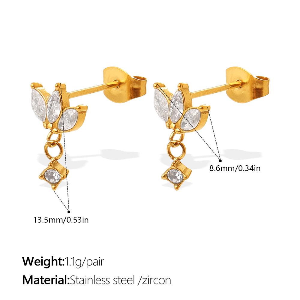 Sweet & Spicy Heart-Shaped Chain Ear Studs: Versatile European & American Cool Girl Style Earrings