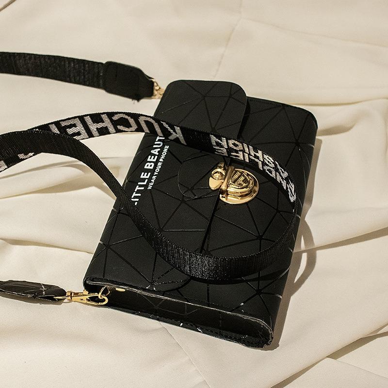 New silk screen small fresh and fashionable diamond women's bag single shoulder trend oblique span small square bag