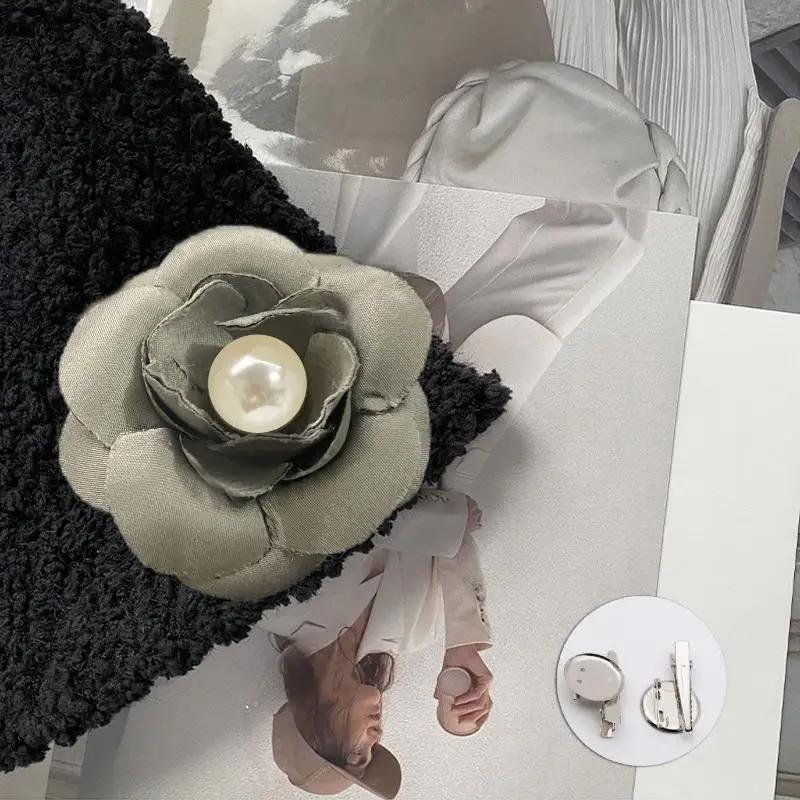 1Pcs French Leather Lapel Pin Corsage Bow Tie Accessory Black And White Plaid Bow Camellia Flower Pearl Tassel Brooch For Women