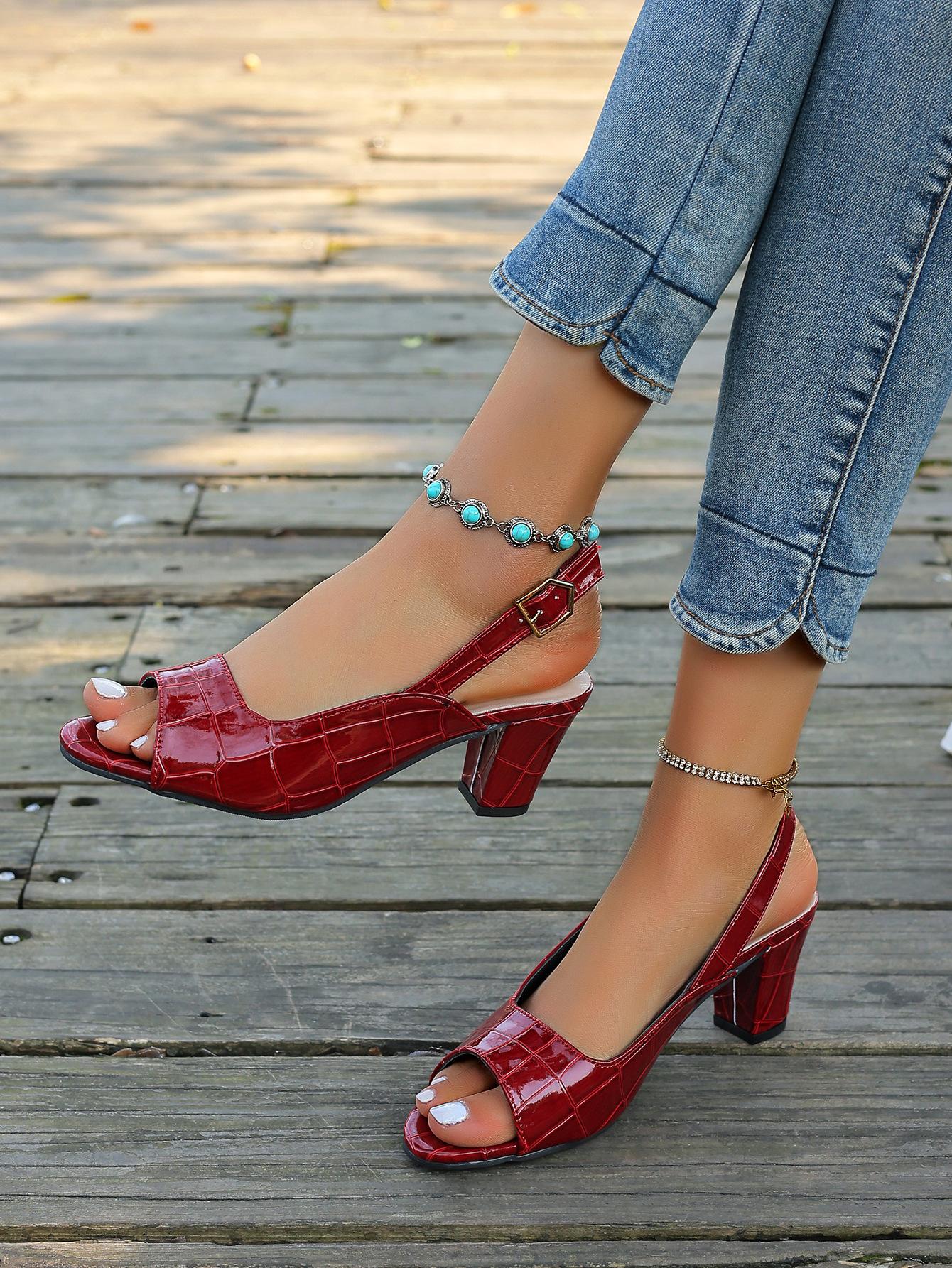 

Весенне-летние новые повседневные модные босоножки с открытым носком и высоким каблуком «рыбий рот», универсальная женская обувь больших размеров 42 красный