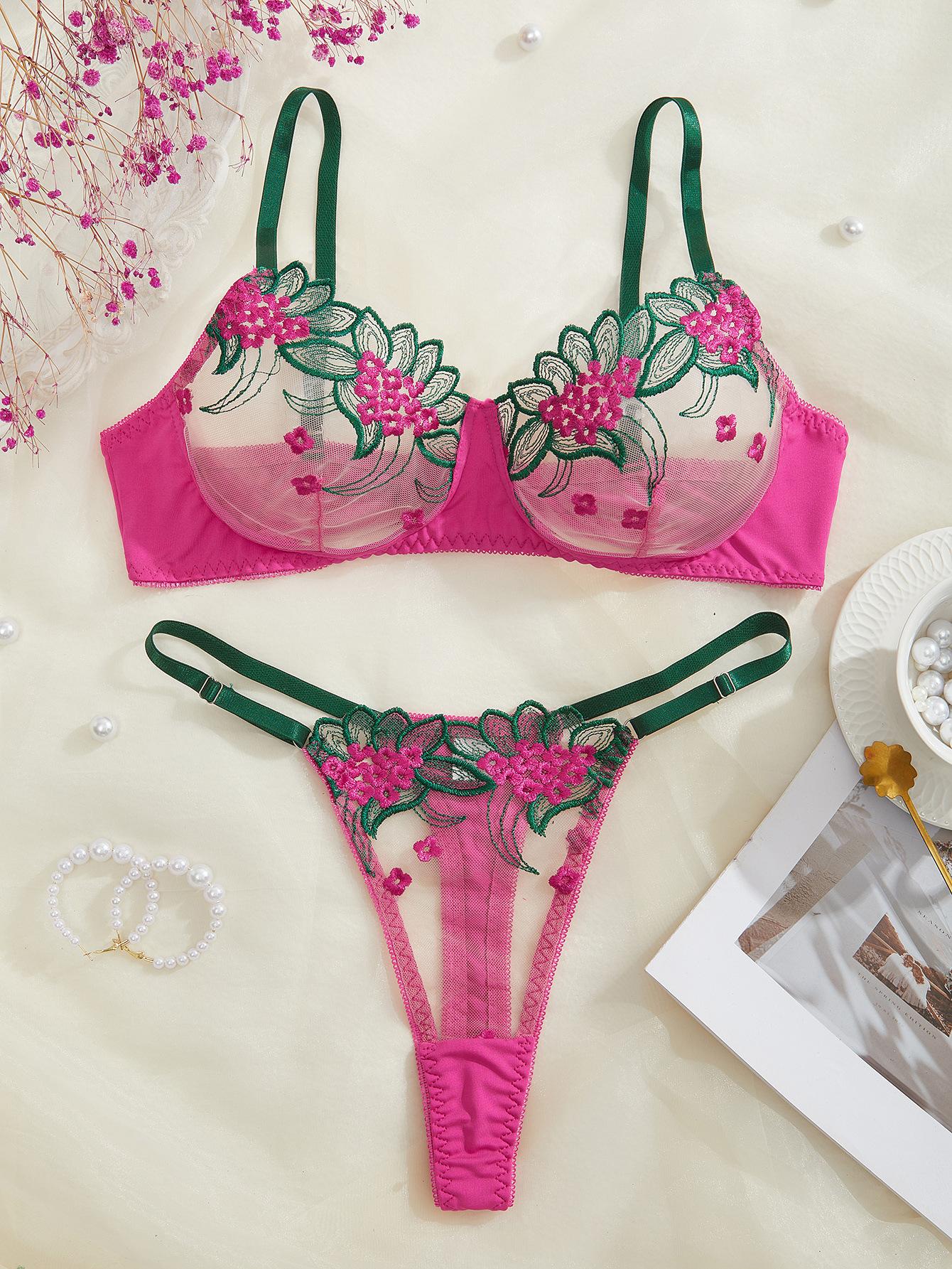 European and American interest embroidery sexy hot interest perspective underwear set S розы красного