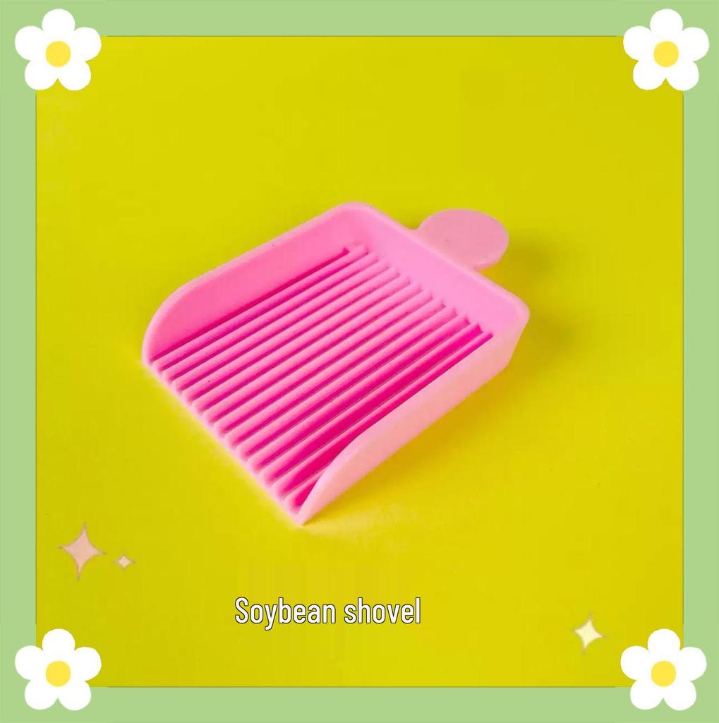 Perler Beads Tool Set: Pen, Bead Board, Spatula, 2.6mm Large Square & Round Plates, Bead Box, Iron.