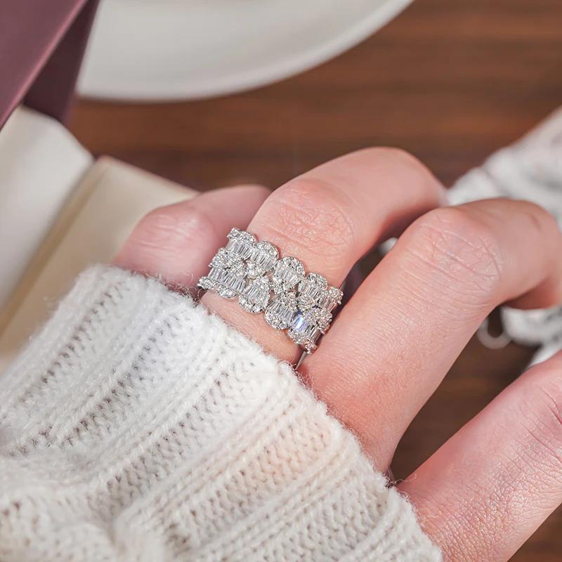 Huitan Aesthetic Design Women Ring Full Sparkling CZ Party Daily Versatile Accessories Fashion Engagement Elegant Lady Jewelry