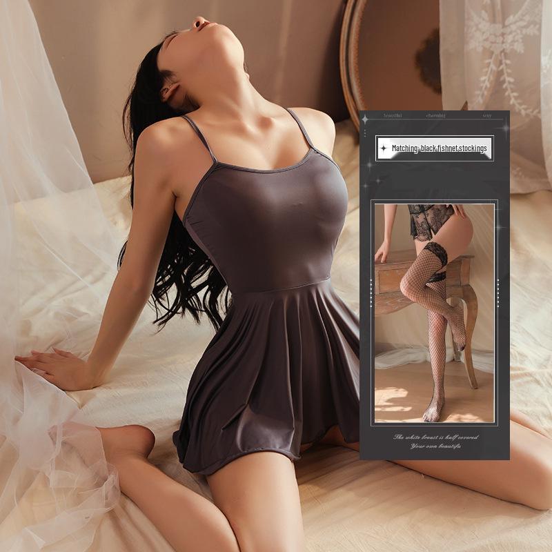 Camiciola da Notte in Seta di Latte Ultra-Corta: Pigiama Sexy in Stile Battle Suit