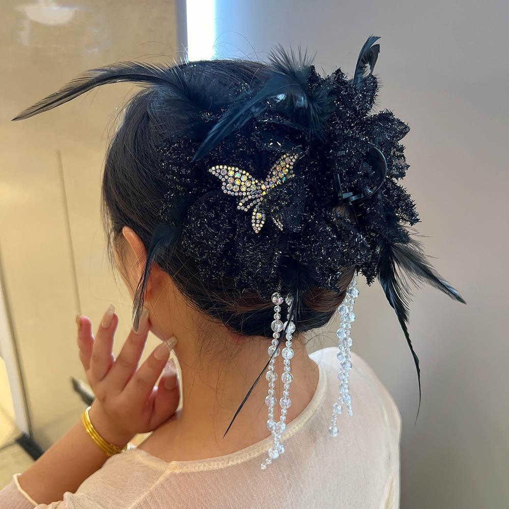 

Peony Flower Grasping Clip Sequin Flower Hairgrips Fashion Shark Clip Women чорний