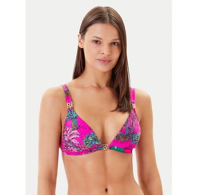 Swimsuit (top) Chantelle Sauvage