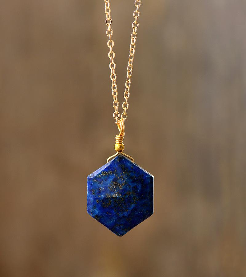 High Quality Natural Stone Hexagonal Crystal Simple Fashion Pendant Necklace Popular Jewelry Designer Jewelry