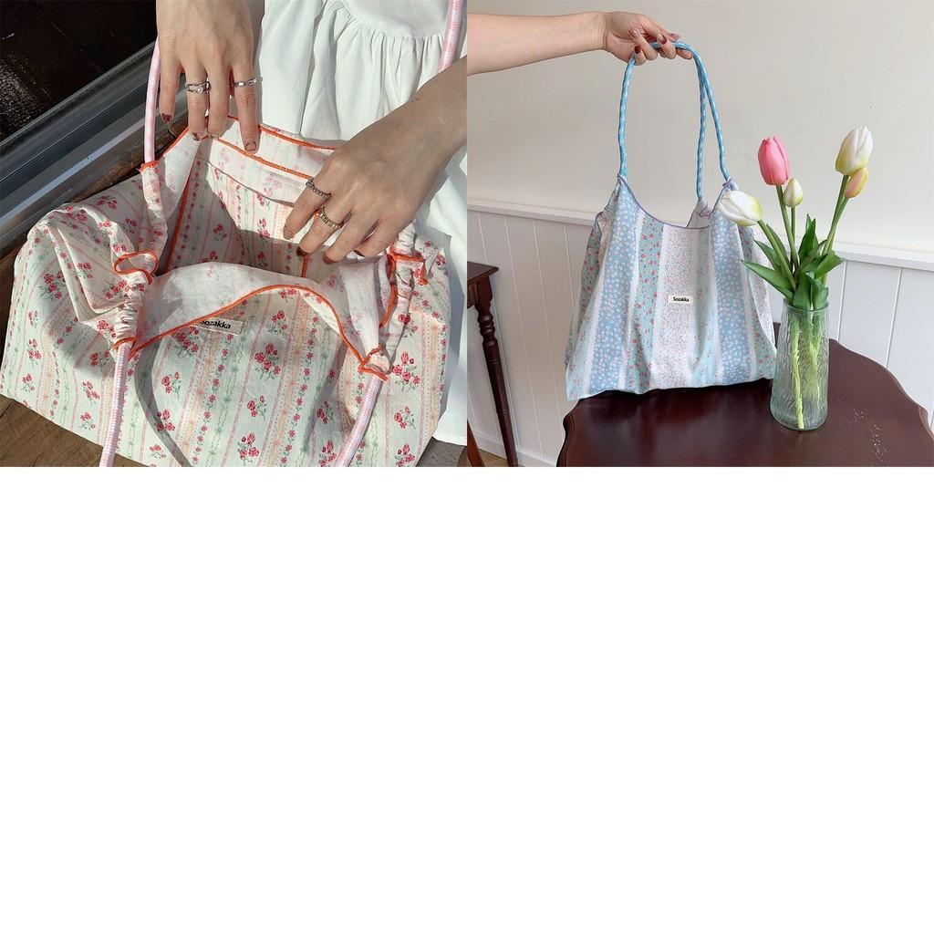 Stylish Korean Floral Printed Tote Bag For Students With Large Capacity And Soft Design