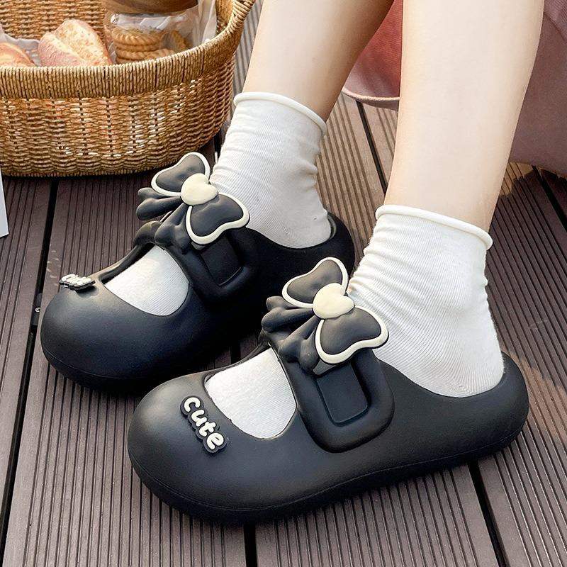 Warm edge cute hole shoes women's summer student home wear non-slip thick-soled soft-soled Mary Jane bag head drag