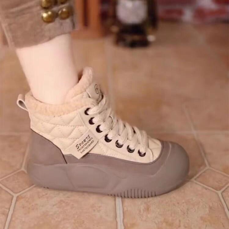 Soft leather European station velvet warm new short boots women's winter 2024 new popular cotton shoes lamb wool high-top shoes
