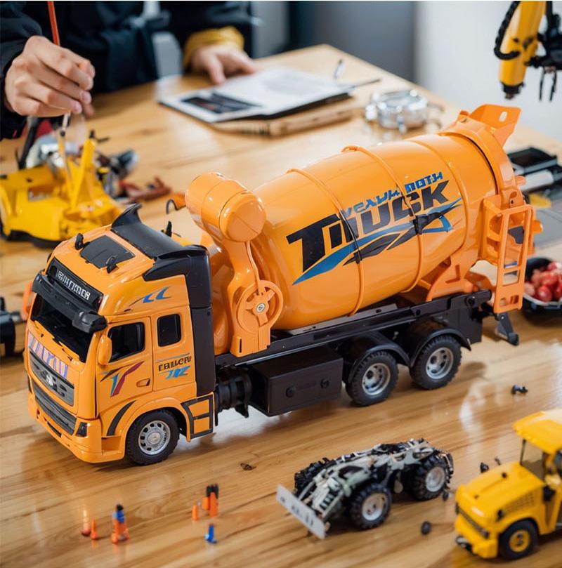 Little King Alloy Toy Pull-Back Excavator - Children's Construction Vehicle Model 