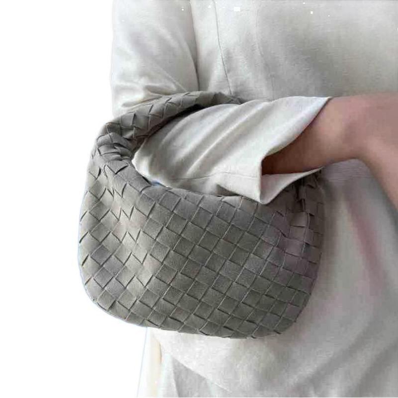 

Женская сумка маленькая матовая плетеная сумка новая сумка-круассан ручная сумка модная 28*4*22cm серый