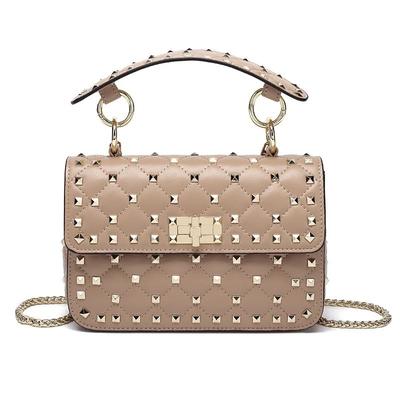 Women's Sheepskin Rivet Shoulder Bags Luxury Shoulder Bags New Fashion Chain