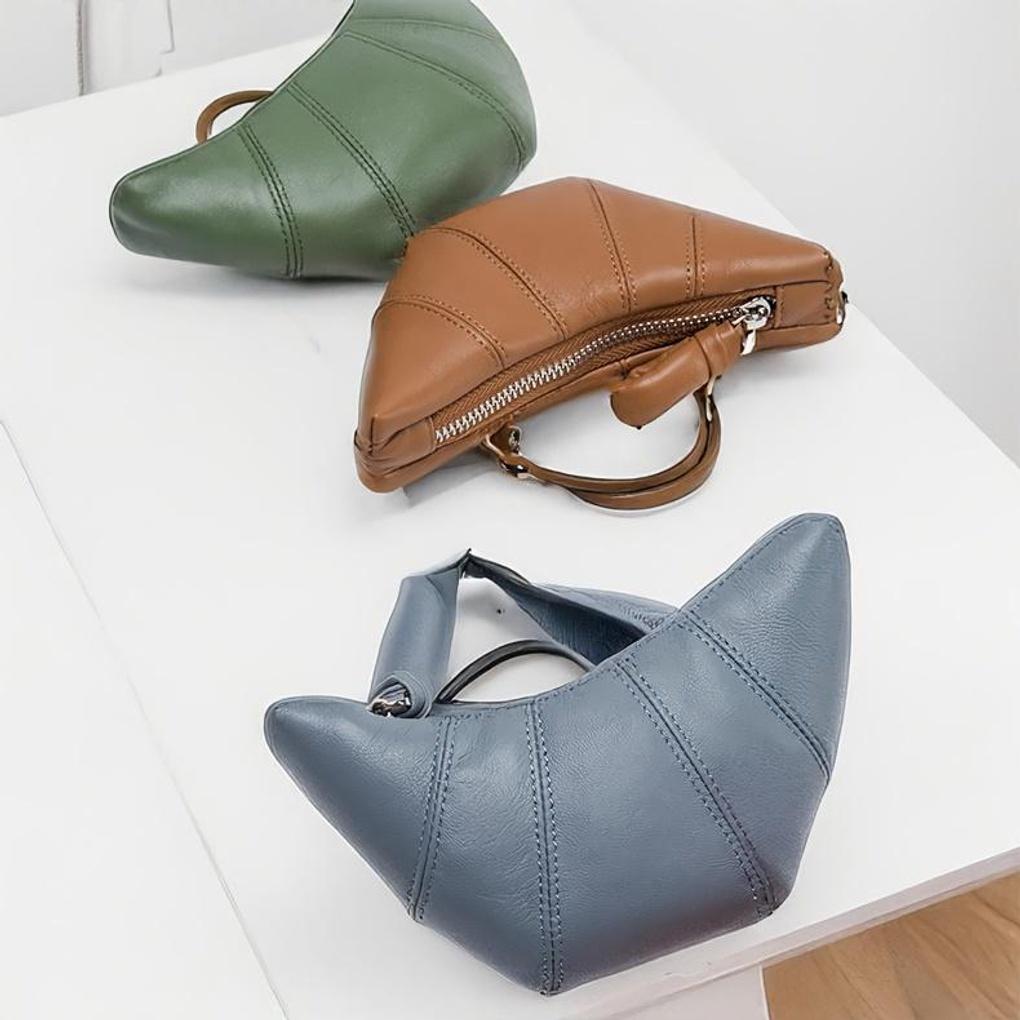 Women's Sheepskin Dumpling Croissant Mini Wallet Coin Purse