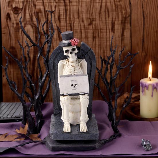Creative Skeleton Ornament Funny Halloween Desktop Decoration Horror Theme Office Prank Props Gift for Programmers