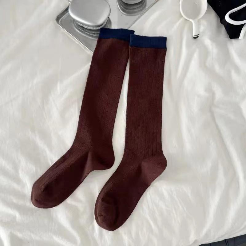 

Черные носки до икр для женщин на осень и зиму, однотонные, из чистого хлопка, утягивающие махровые носки 1 pair кофейный