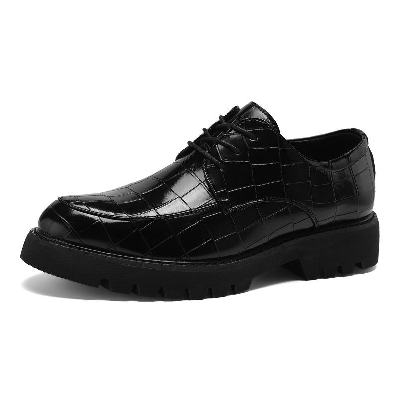 Men's Large Size Leather Lace-Up Casual Shoes - Fashionable British Loafers with Thick Soles, Size 45