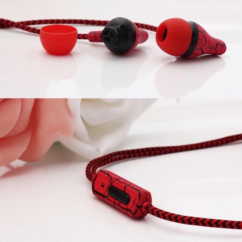 2018 New Sport Earphone Headset Super Bass 3.5mm Earphone Wired Crack Headset Button with Mic Handsfree Earphone for Samsung MP3 MP4