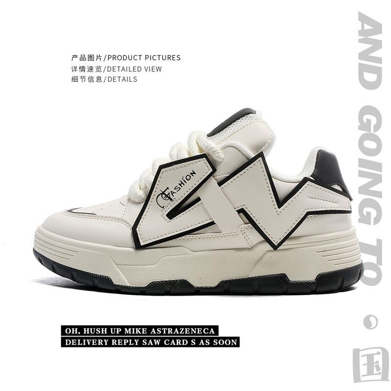 Board-Schuhe Herren 2024 Herbst neue Plateau-Brot-Schuhe College-Stil Trend Einzel-Schuhe Herren Outdoor-Mode Freizeitschuhe