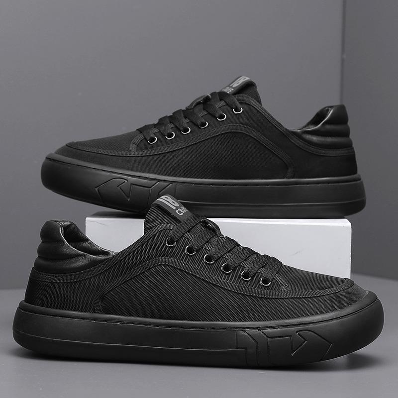 New casual sports board shoes men's round head ultra-light thick-soled breathable mesh shoes men's shoes casual breathable versatile